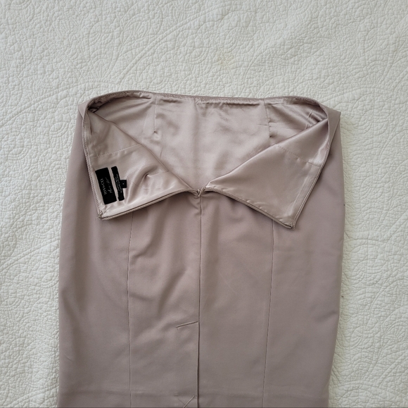 RW&CO Beige Pencil Skirt - Picture 3 of 6